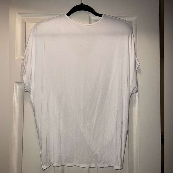 American Eagle white tee - Picture 2 of 3